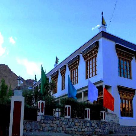 Hotel Mahay Palace Leh Dış mekan fotoğraf