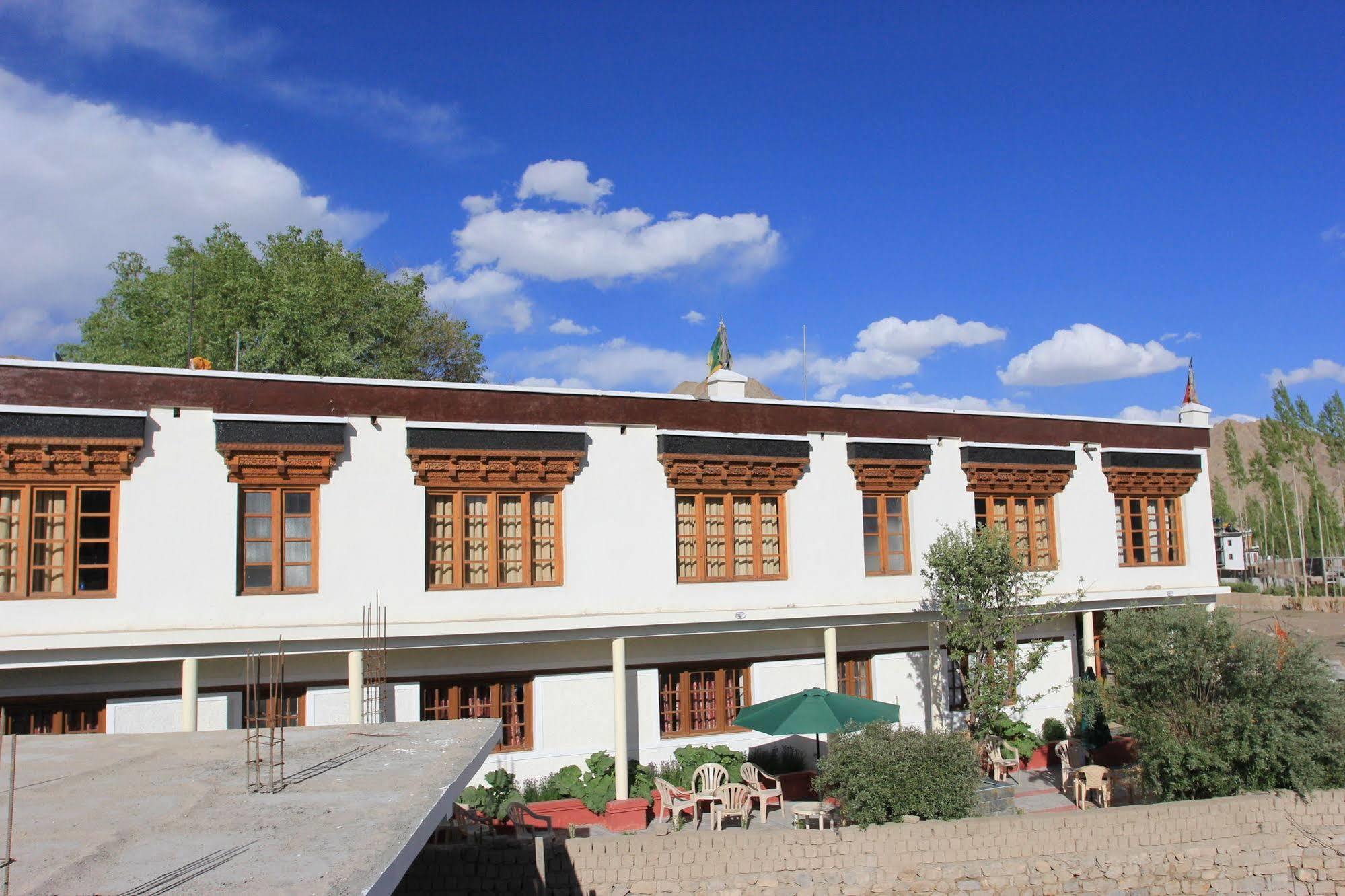 Hotel Mahay Palace Leh Dış mekan fotoğraf