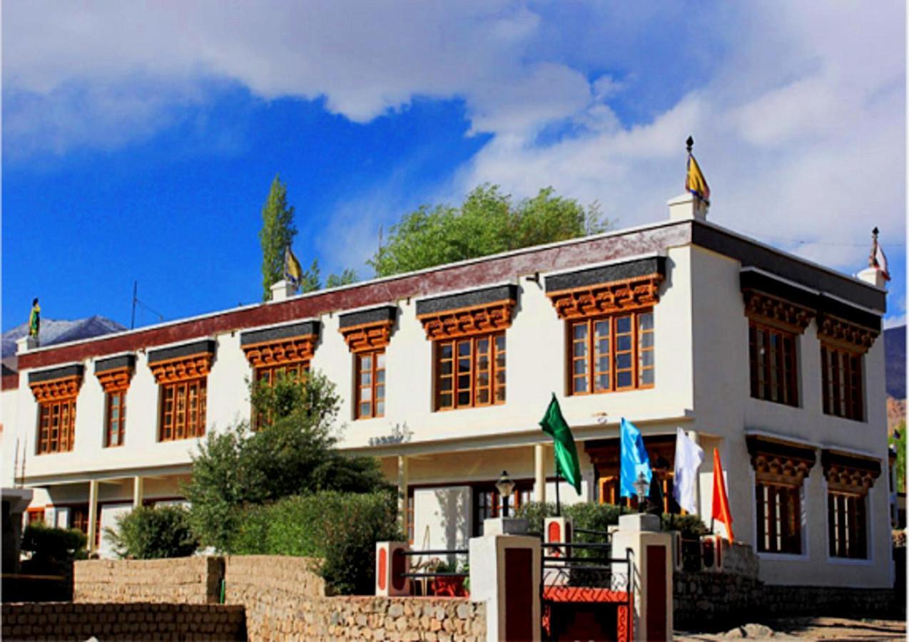 Hotel Mahay Palace Leh Dış mekan fotoğraf